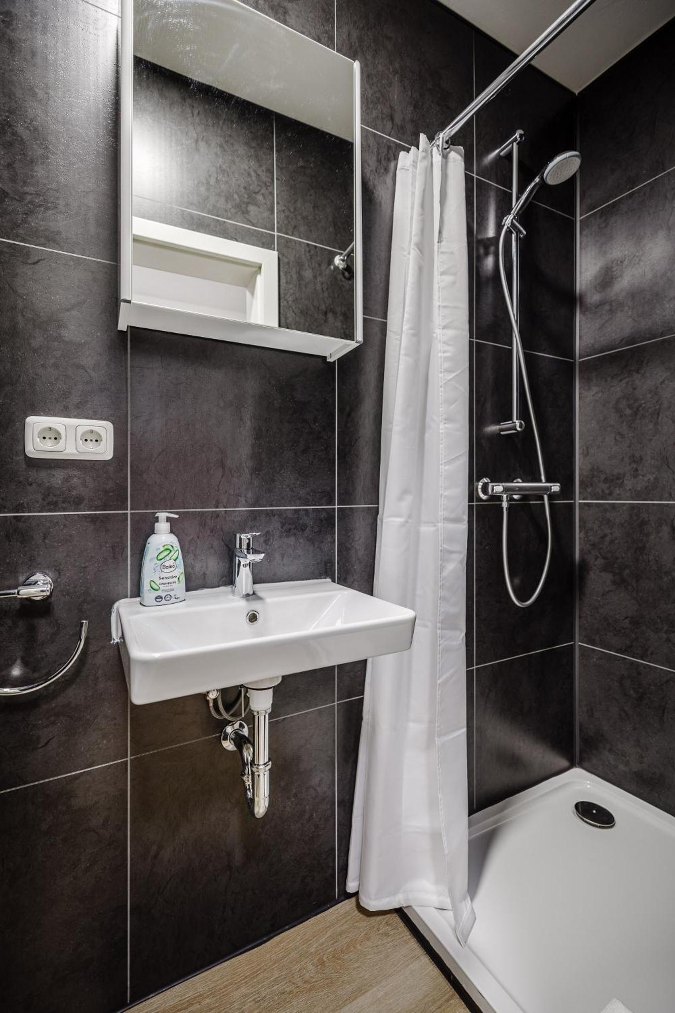 Old Town Center Apartments Кульмбах Экстерьер фото