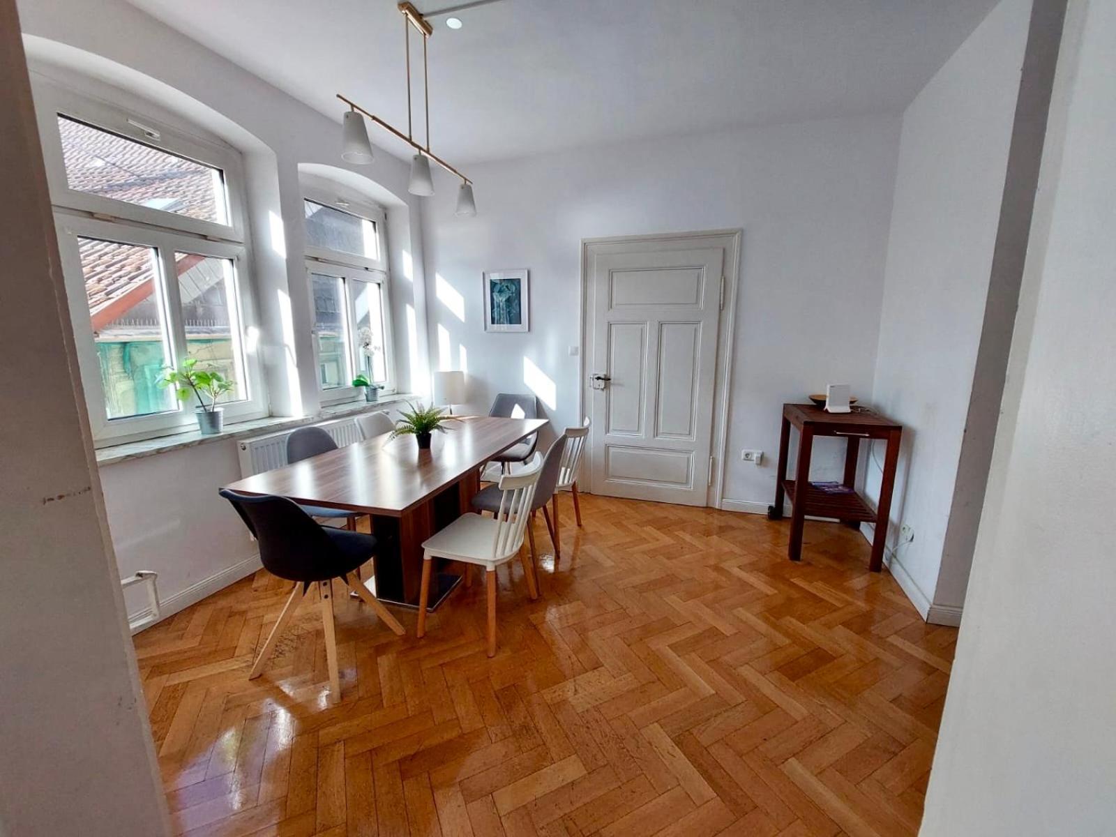 Old Town Center Apartments Кульмбах Экстерьер фото